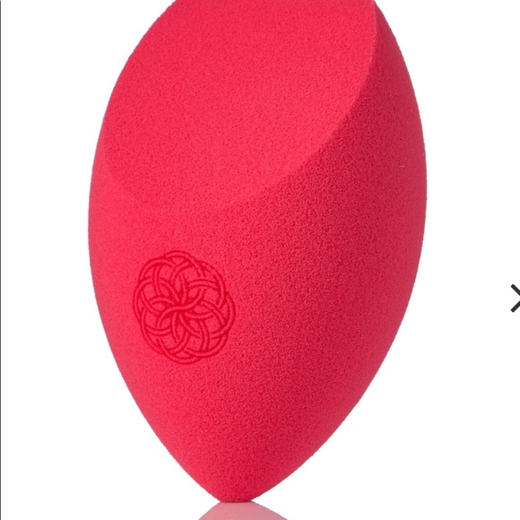 Yensa Beauty Sponge “Skin on Skin” - Picture 3 of 7